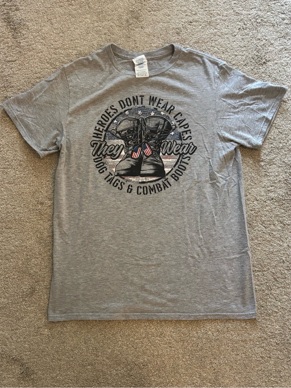 Gray Military Graphic Tee - Heroes Don't Wear Capes Size Medium